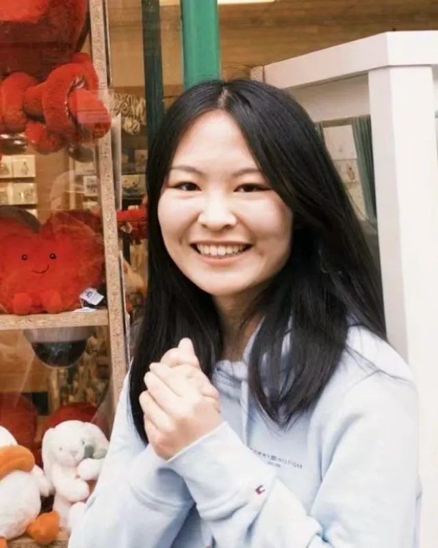 Portrait of Xinqi Zhong